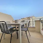 Delightfull With Terraze 3beds Apartamento *